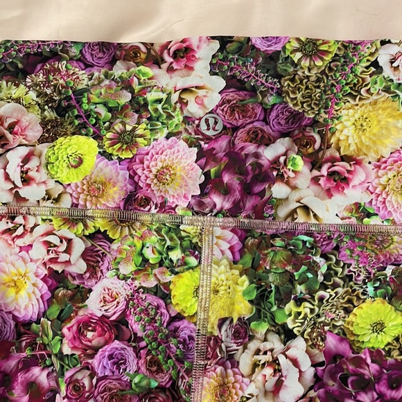 Lululemon wonder under - Picture 2 of 2